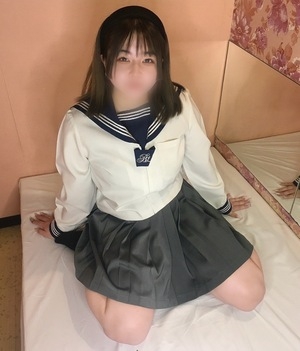 まな(19)