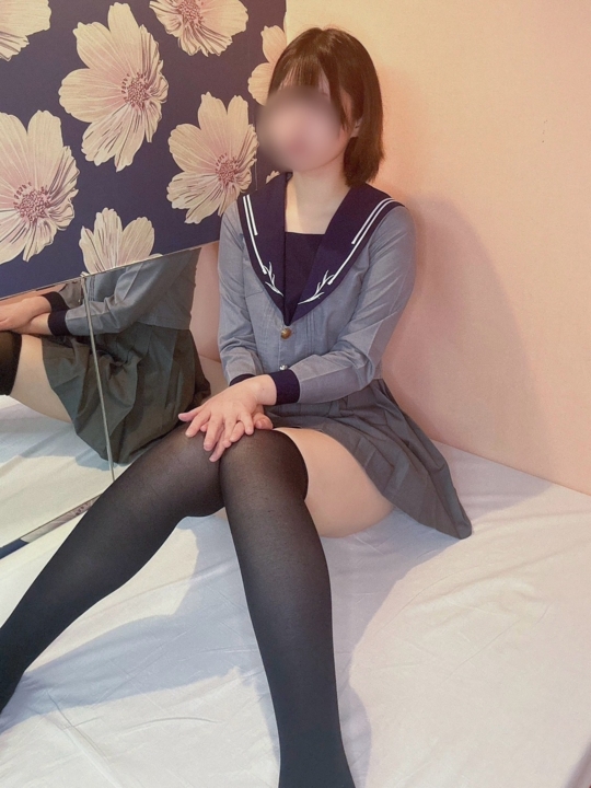 しろ